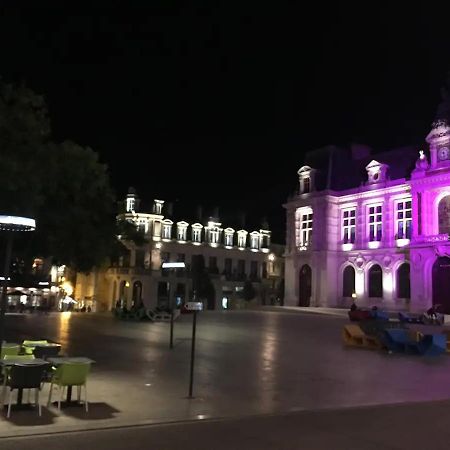 Le Square : Appartement Climatise En Centre Ville Poitiers Zewnętrze zdjęcie